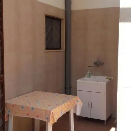 A Pochi Metri Dal Mare Holiday home *